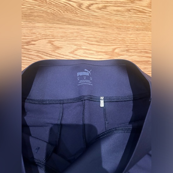 Puma girls gold pants - size M - Picture 5 of 6